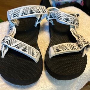 Teva size 6 sandals. NWOT Clean, no rips,tears or stains.